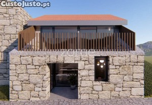 Moradia Em Pitões Das Junias Com Projecto E...