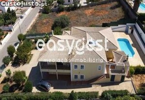 Fantástica Moradia T3 + Apartamento T2 Com...