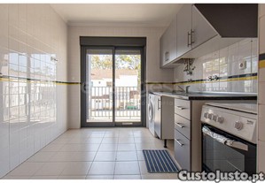 Apartamento T3 Em Vila Real De Santo António.
