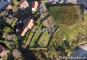 Lote De Terreno Para Construção De Uma Moradia...