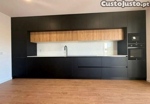 T3 Em Construo Com Garagem