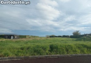 Lote Urbano com ruina 2600m2