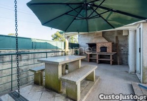 Moradia T3 Com Garagem Para 2 Carros E Anexos -...