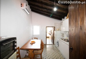 Moradia Tradicional T2 Remodelada - Centro De...