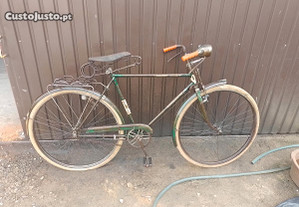 Bicicleta pasteleira antiga marca MARVIL roda 28