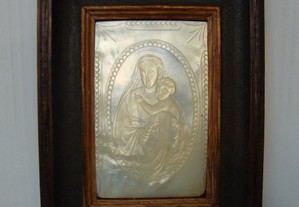 Placa religiosa emoldurada em madrepérola