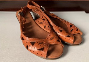 Sandálias de Senhora, tamanho 37