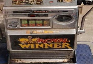 Slot machine verdadeira Antiga suiça