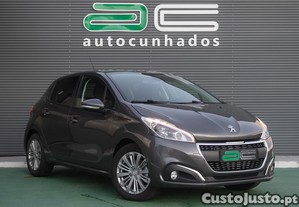 Peugeot 208 1.2 PureTech Signature