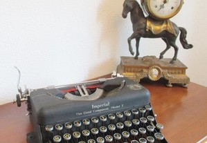 Maquina de escrever Imperial - 1930 - Raridade