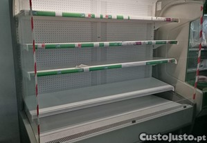 Arca vertical de frio