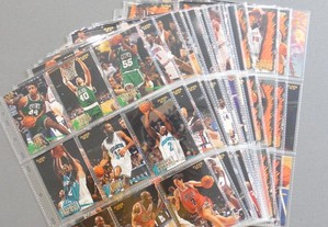 Colecção de 150 cartas da NBA Fleer 96/97