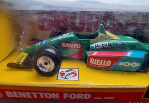 Ford Benetton BURAGO Cód 6102 escala 1/24