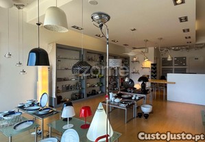 Loja, Garagem, Armazém, Aparcamento, Rua S....