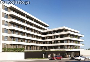 Apartamento T2 C/ Varanda, Freamunde, Paços De...