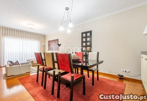 T2 Com Lugar De Garagem E Arrumos Matosinhos