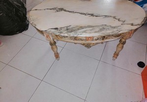 Mesa de sala com pedra mármore