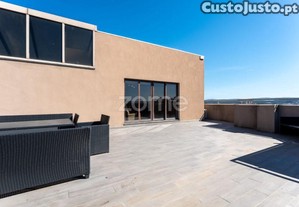 Moradia T4 Com Piscina Em São Mamede Do...