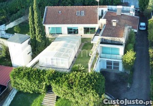 Moradia T3+ Escritório E Piscina Em S. Vitor/...