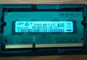 Memória Ram 1GB DDR 3 Samsung