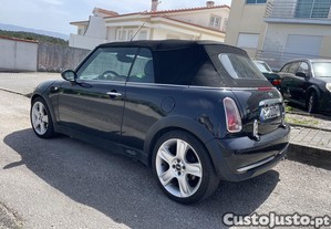 MINI Cabrio Cooper