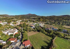 Terreno Com 7852 M2 Em Torre - Amares