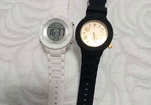 Relógios Watx e braceletes novos
