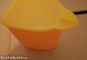 Caixa de tempero 350ml TUPPERWARE, laranja e amarelo