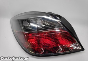 Farolim Esquerdo Opel Astra H 3P 0411 Gtc
