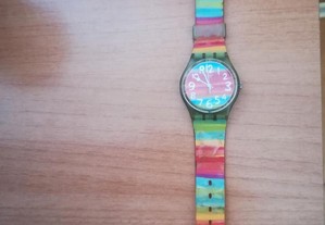 Relógio Swatch arco-íris GS124