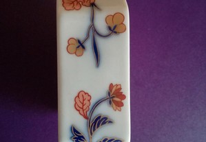 Recipiente em porcelana Vista Alegre com motivos florais