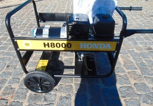 Gerador Honda H8000 de 8Kwa Monofasico com Rectifi