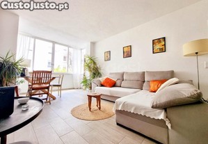 Apartamento T2 Em Cascais, Com 71 M2