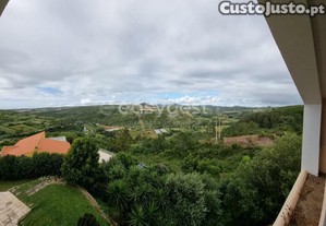 Moradia T5 C/ Piscina, Jardins, Vista...