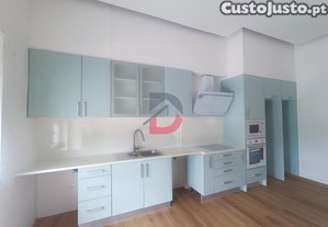 Apartamento T3 Com Terraço