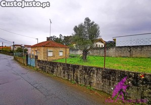 Moradia Térrea Para Recuperar- Geraz Do Lima (...