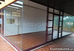Novidade - Loja 29 M2 - Imóvel De Banco
