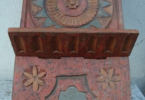 Porta Missal antigo em madeira