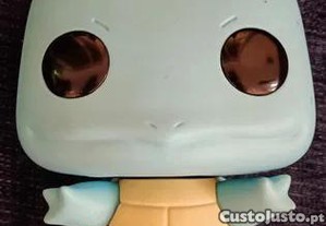 Boneco funko Pokemon Squirtle com 20cm altura