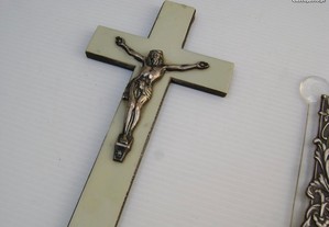 Crucifixo com Cristo em prata