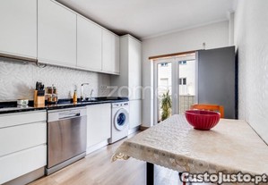 Apartamento T3 Duplex Enxerim