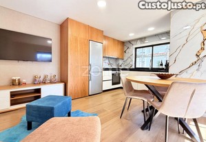 Apartamento T2 Totalmente Remodelado - Amorosa