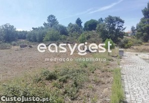Terreno Urbano Para Construção Na Aldeia De...