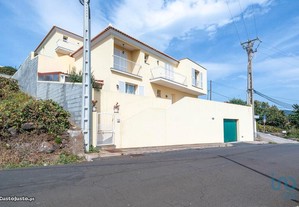 Casa / Villa T3 em Madeira de 551,00 m²