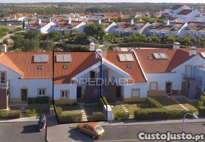 Moradia t3 em condomínio privado com piscina