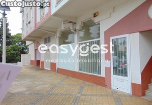 Estabelecimento Comercial De 2 Pisos Com Vrios...