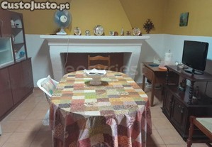 Moradia Tipica Alentejana Com 3 Quartos E...
