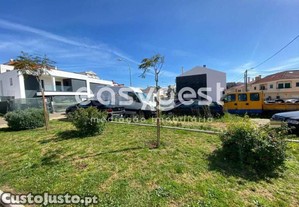 Terreno Em Casal De Cambra Perto Do Centro Para...