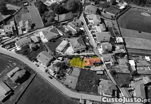 Moradia T3 Para Recuperar Em Lousado