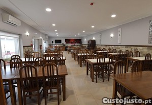 Restaurante novo totalmente equipado e pronto a funcionar.